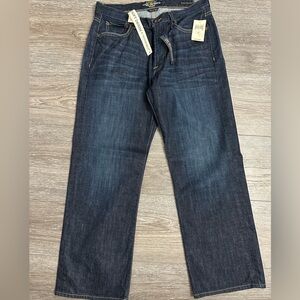 Lucky brand 181 relaxed fit straight. New with tags.
